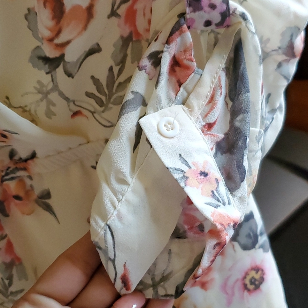 Romper - Picture 3 of 4